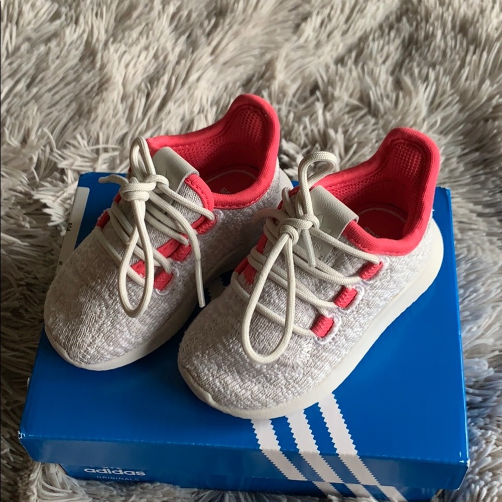 Girls Adidas Tennis Shoes Toddler size 4